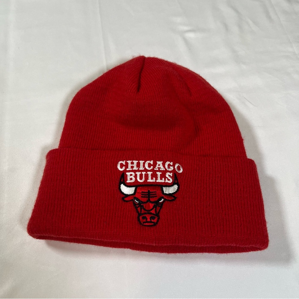 CHICAGO BULLS NBA RED ADIDAS KNIT CUFFED BEANIE KNIT WINTER ‎ HAT